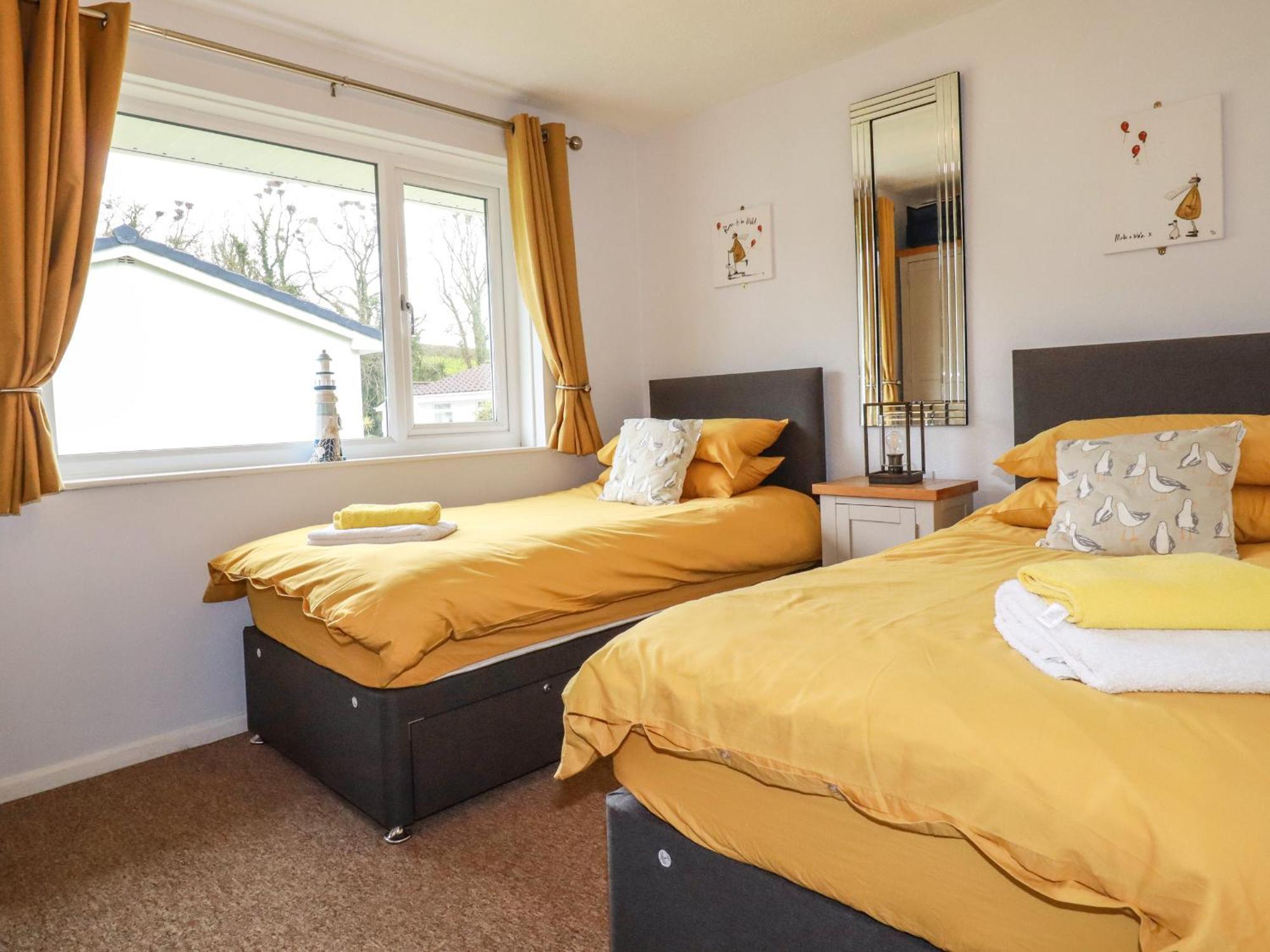 Blue Sky Cottage Liskeard Bagian luar foto
